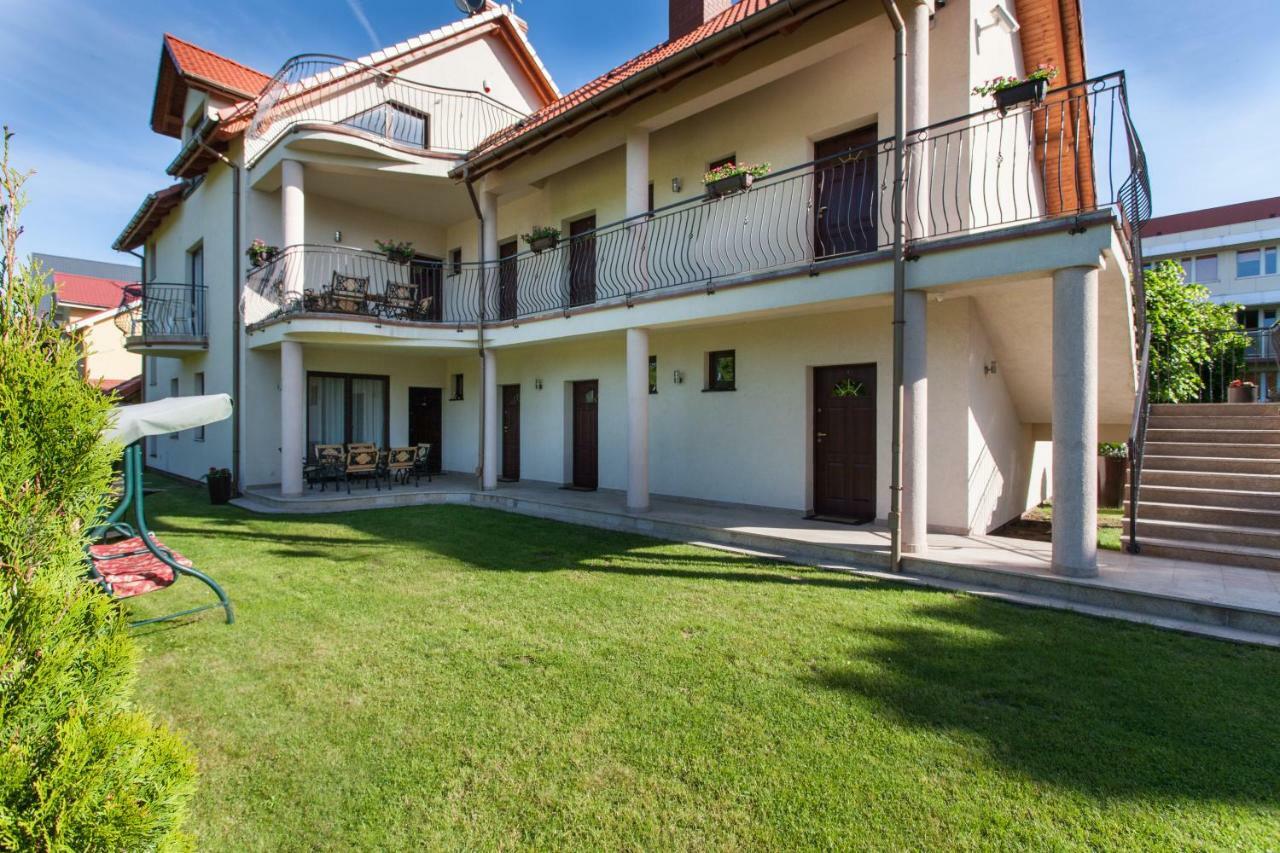 Appartamento Na Bialej Rewal Esterno foto